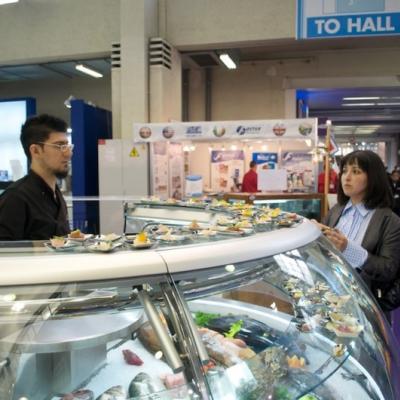 Supreme 180� Fish Display - Acuarios y Viveros de marisco Tecnomar?>