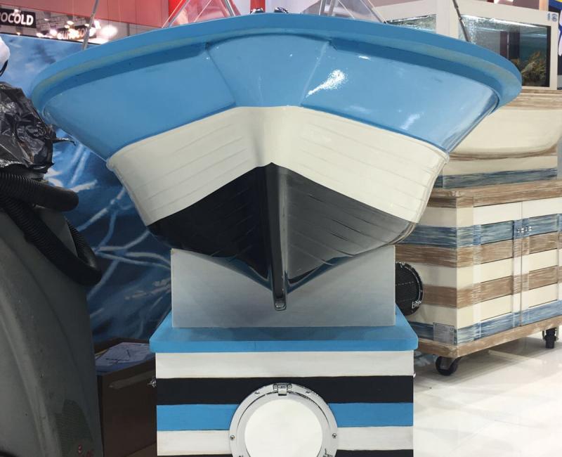 Expositor_Barca_Gozzo_4 - Acuarios y Viveros de marisco Tecnomar